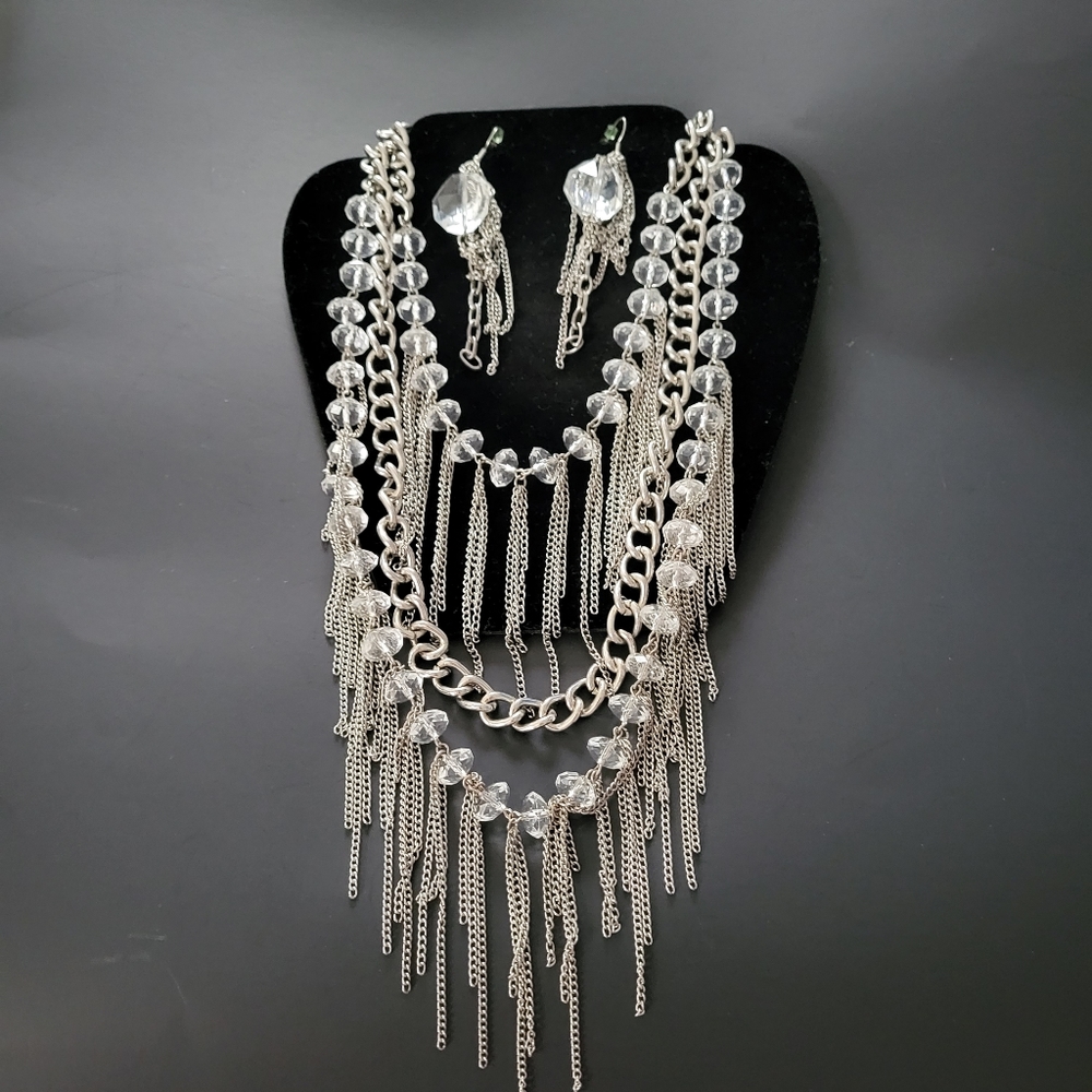 Necklace and earrings